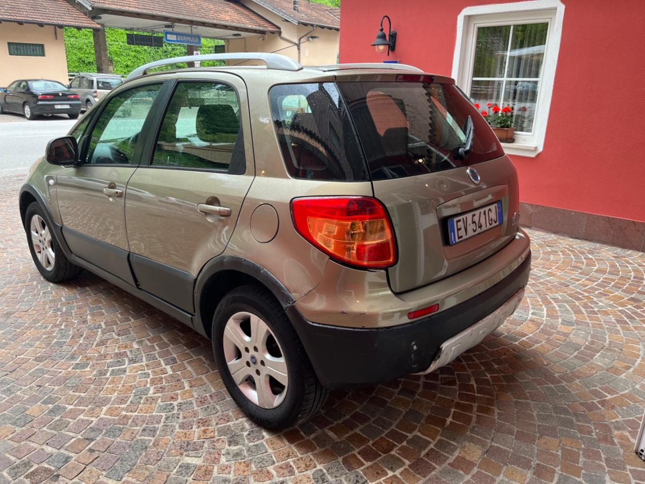 Fiat Sedici 1.9 MJT - TURBO DIESEL 4x4