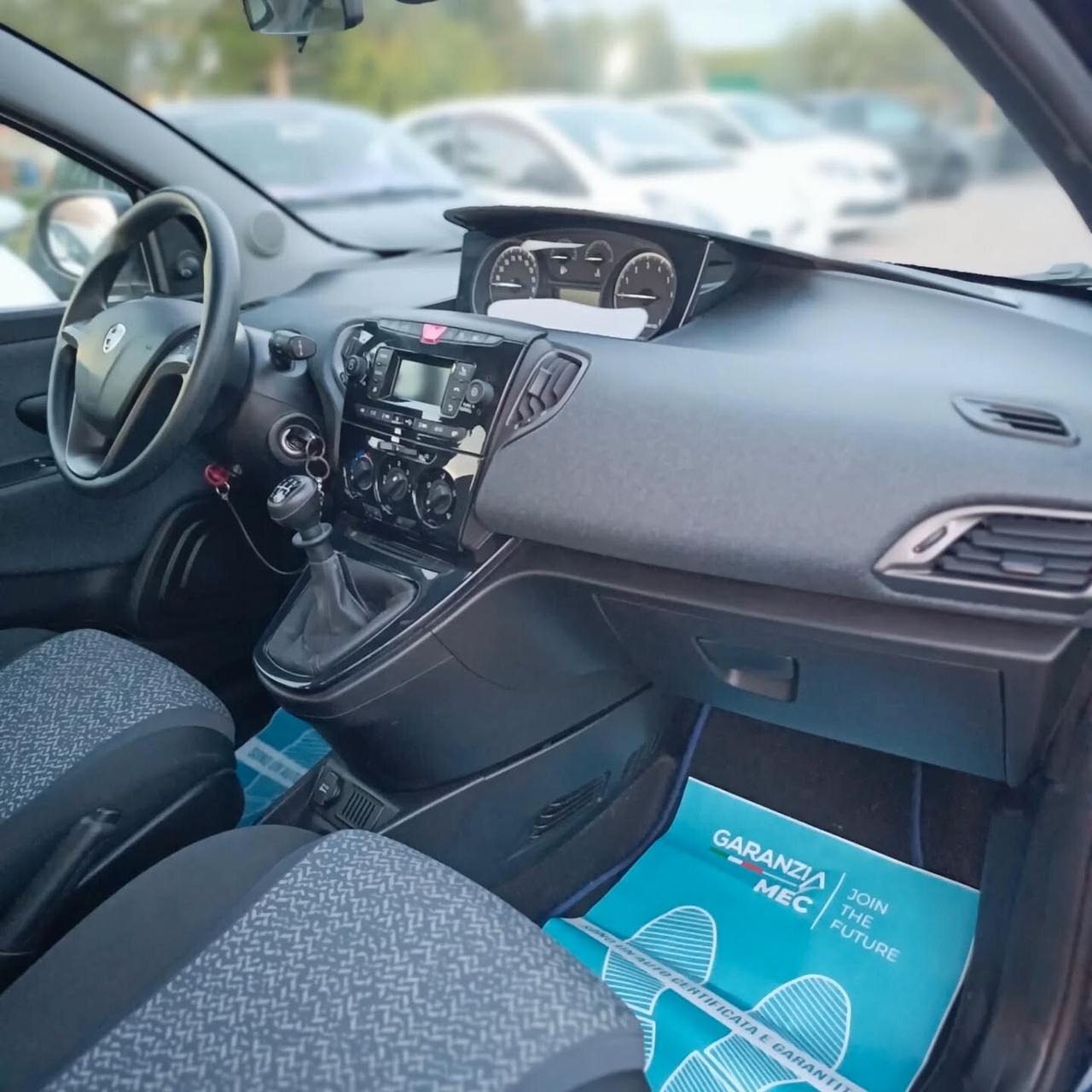 Lancia Ypsilon 1.2 KM CERTIFICATI BLOCKSYSTEM