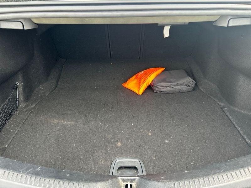 Mercedes-Benz Classe E Cpé Classe E - C238 Coupe E Coupe 220 d Premium 4matic auto