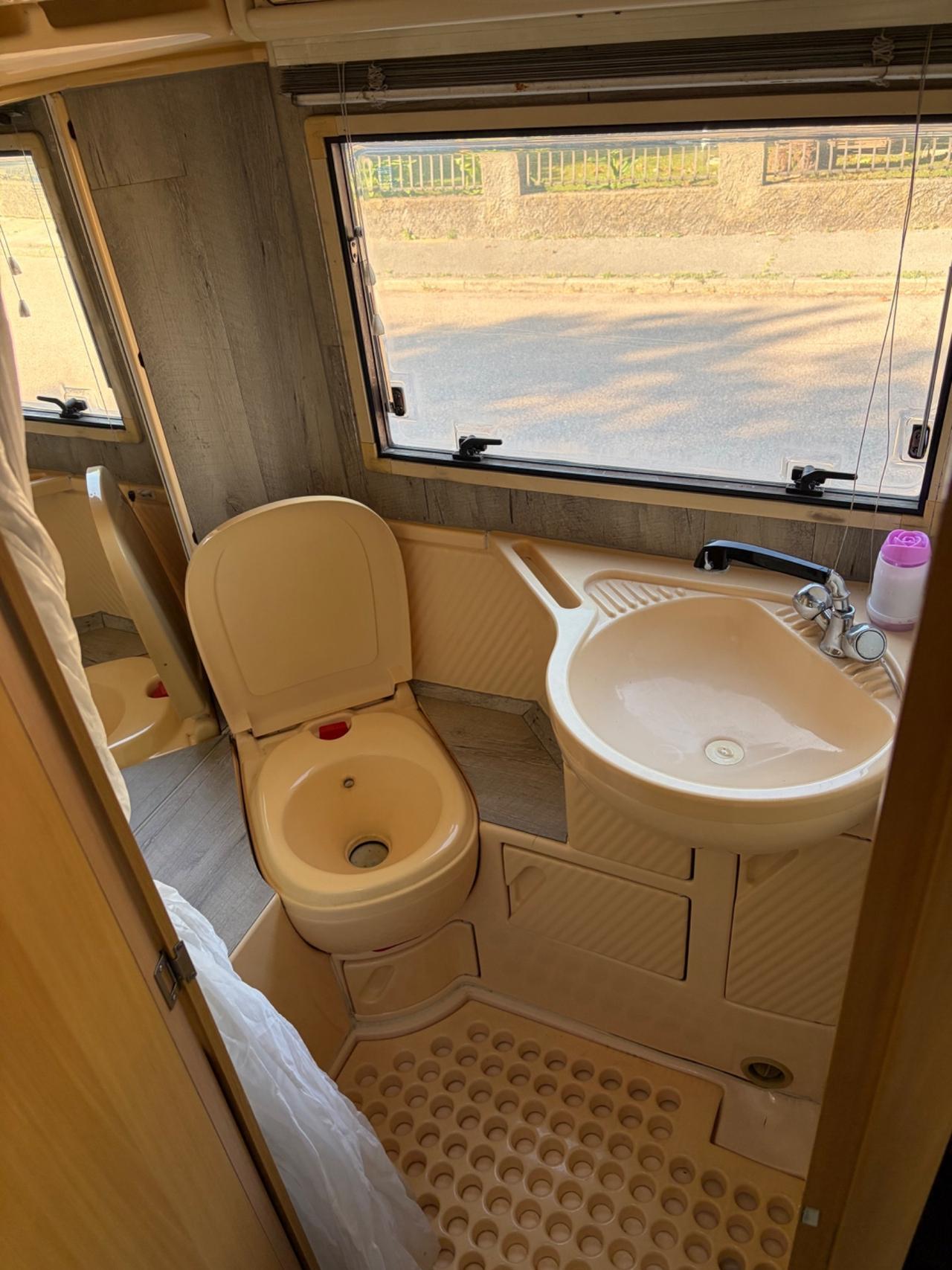 Arca Fiat Ducato Europa 92 376 mansardato 6 posti