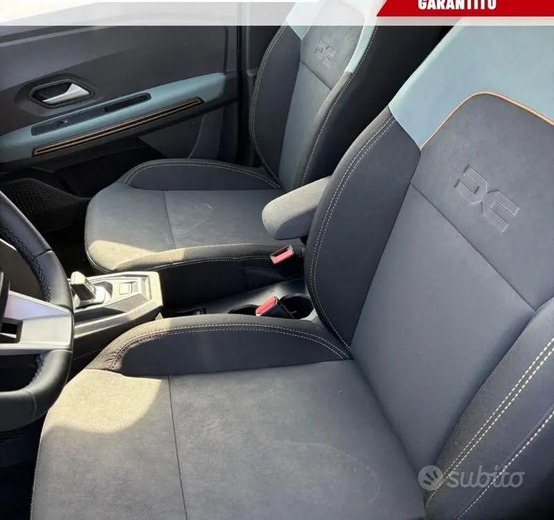 DACIA JOGGER HYBRID EXTREME 5 POSTI