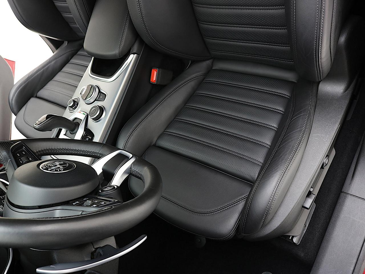 AlfaRomeo Stelvio 2.2 TD 210 CV AT8 Q4 Veloce MY22