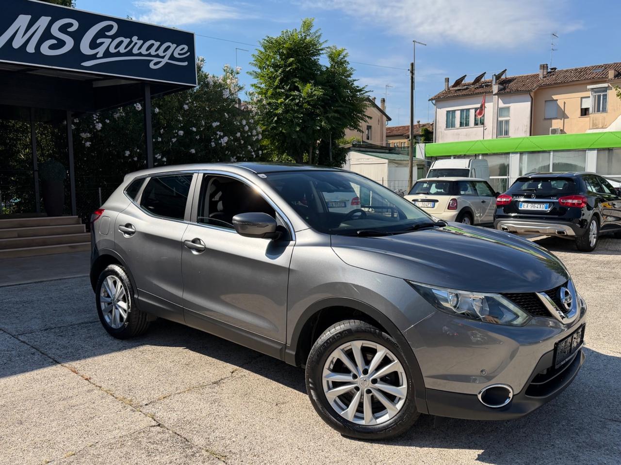 Nissan Qashqai 115v neopatentati
