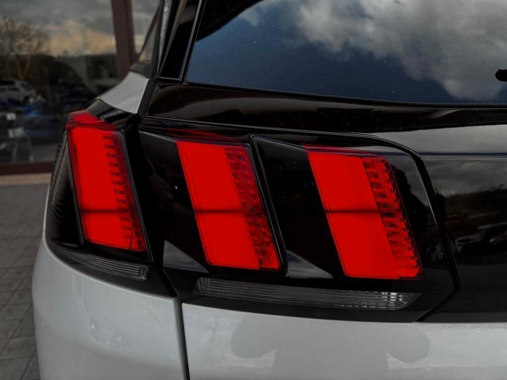 Peugeot 3008 1.5 Bluehdi Allure S&s 130cv Eat8