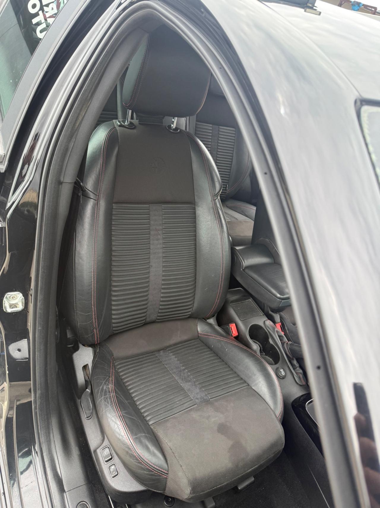 Alfa Romeo Giulietta 2.0 JTDm-2 140 CV Distinctive