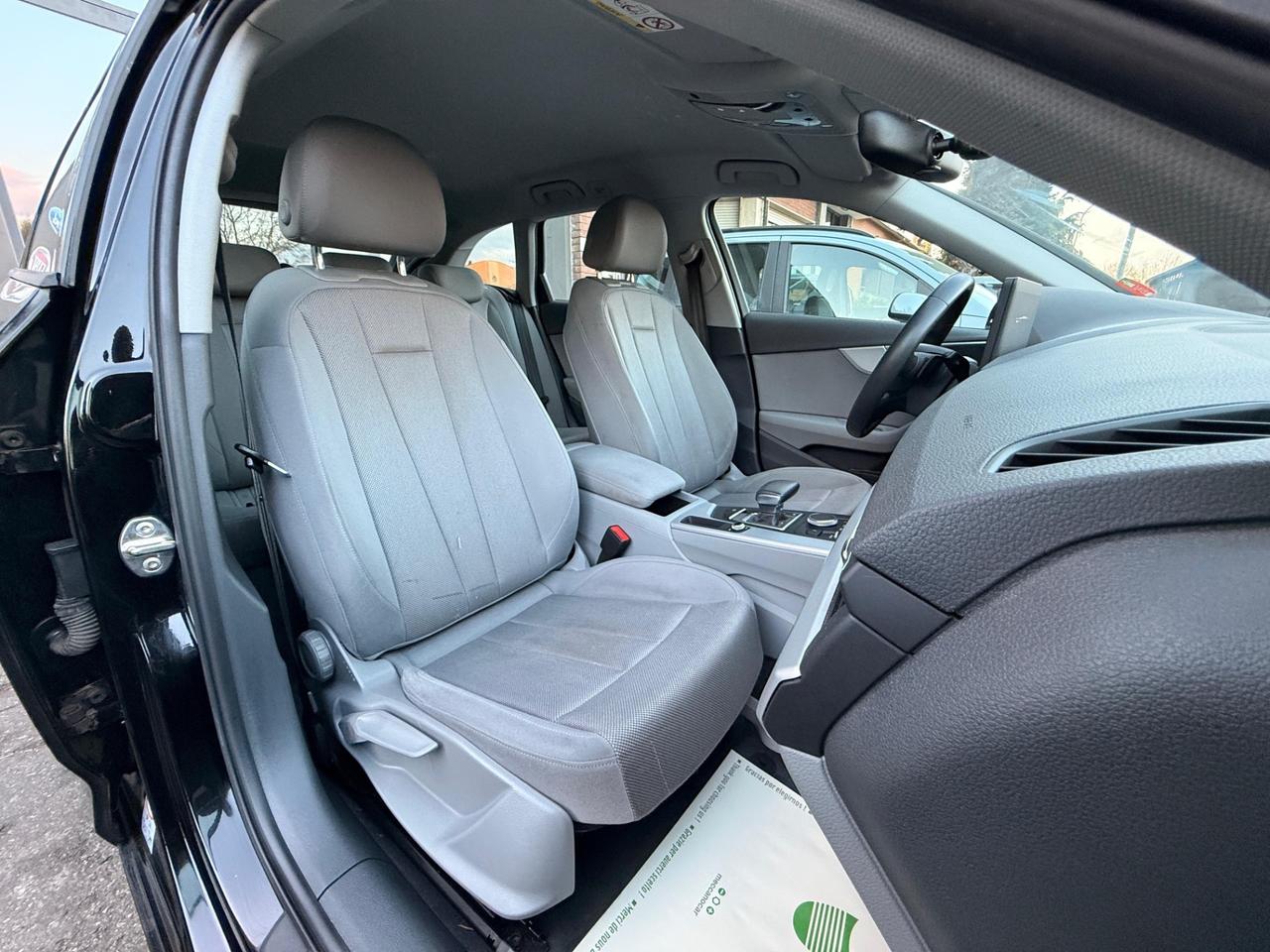 Audi A4 Avant 35 TDI S tronic Business