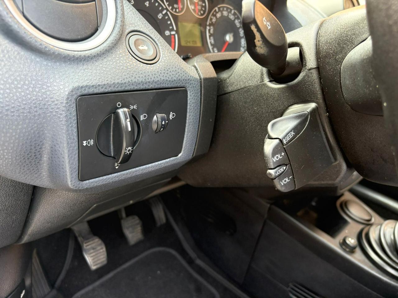 Ford Fiesta 1.2 16V 5p. Ghia
