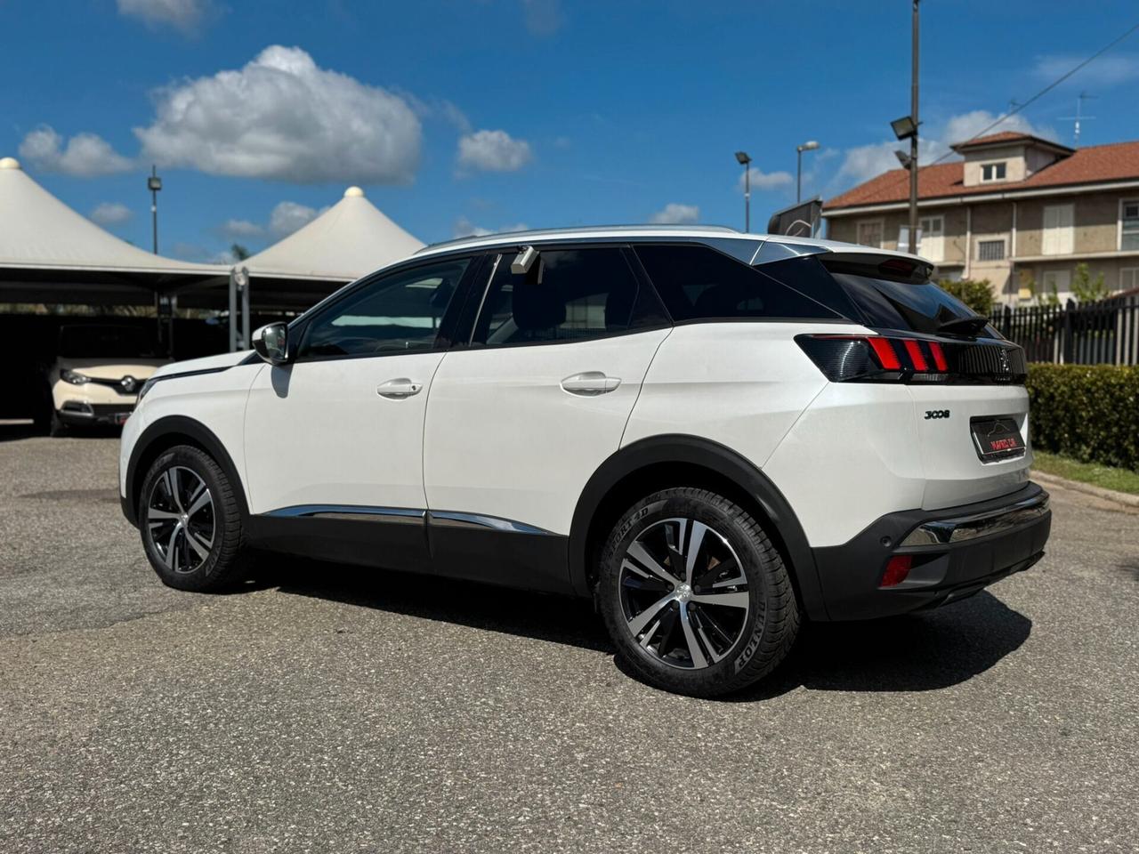 Peugeot 3008 BlueHDi 130 S&S EAT8 Allure