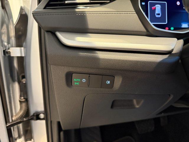 SKODA Octavia NEW 2.0 TDI DSG Wagon Executive 17" Camera LED