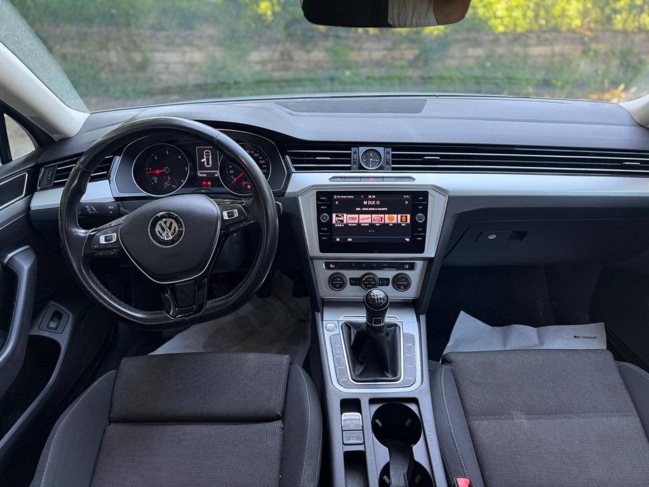 Volkswagen Passat 1.6 TDI Business BlueMotion Technology