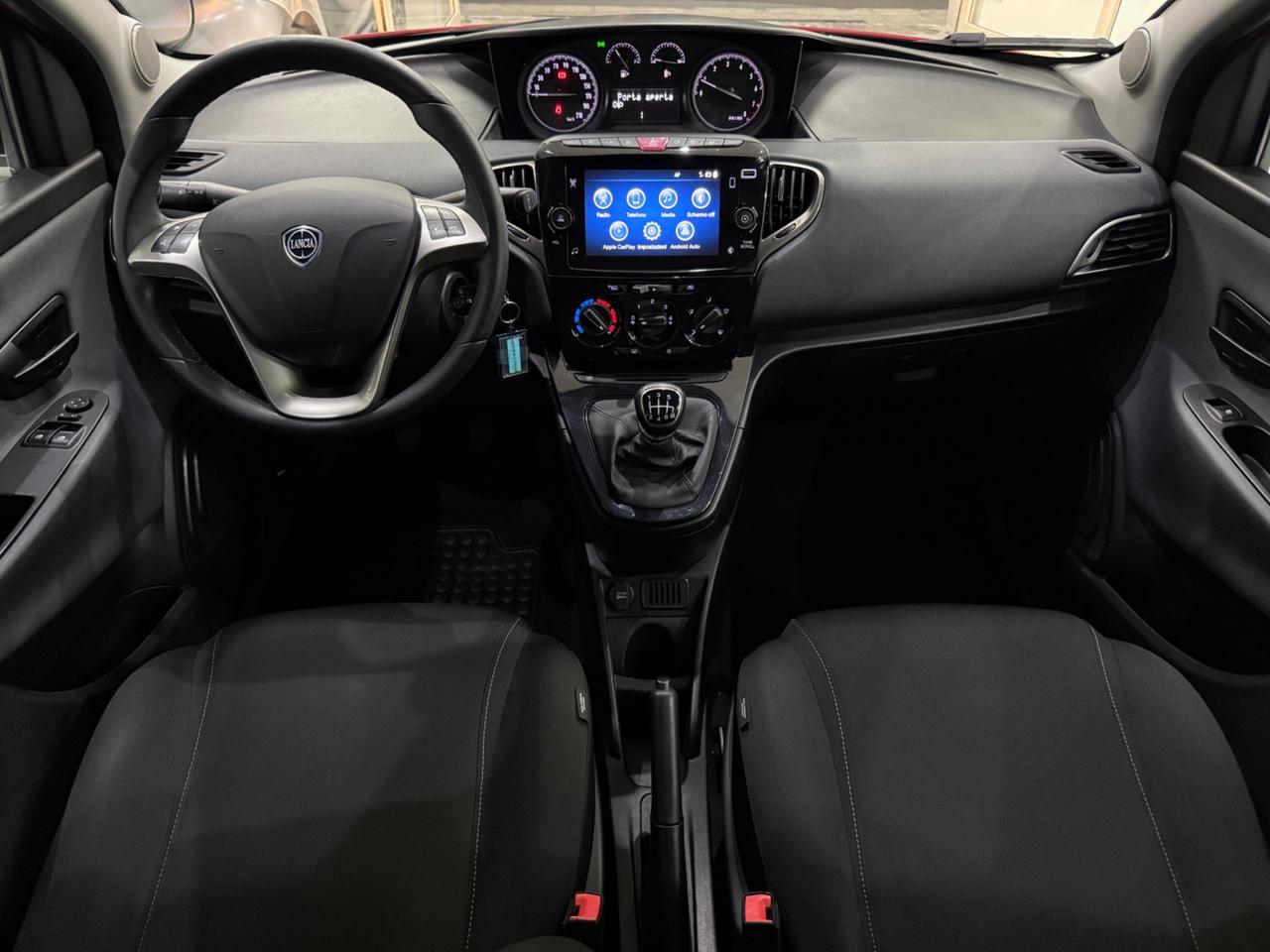Lancia Ypsilon 1.0 70cv Hybrid Gold
