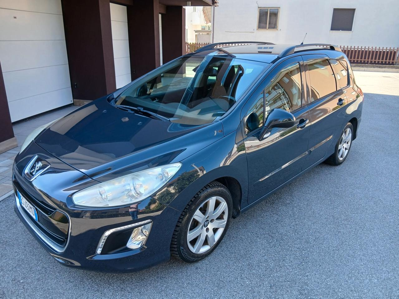 Peugeot 308 1.6 8V e-HDi 115CV Stop&Start SW Access
