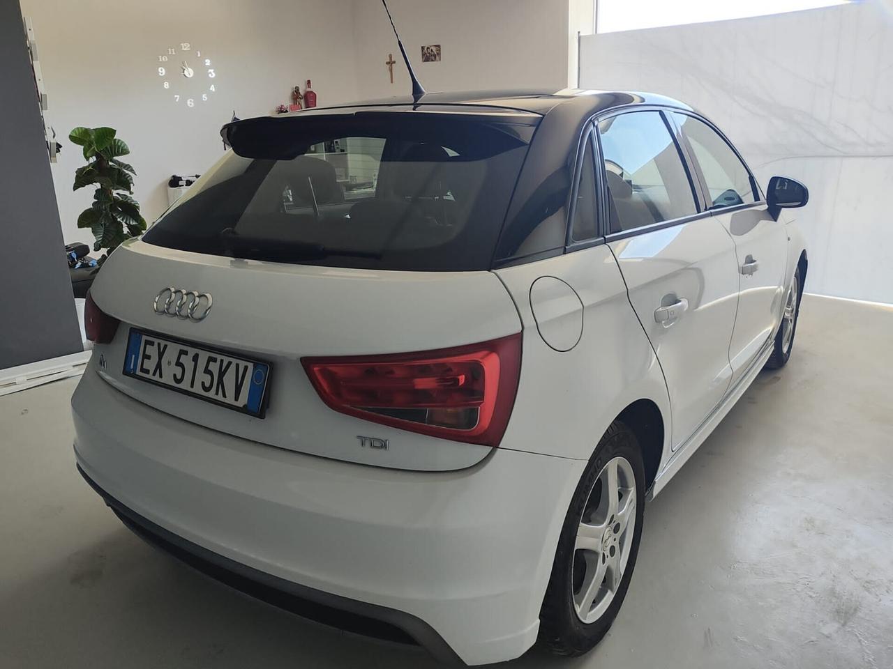 Audi A1 1.6 TDI S line edition