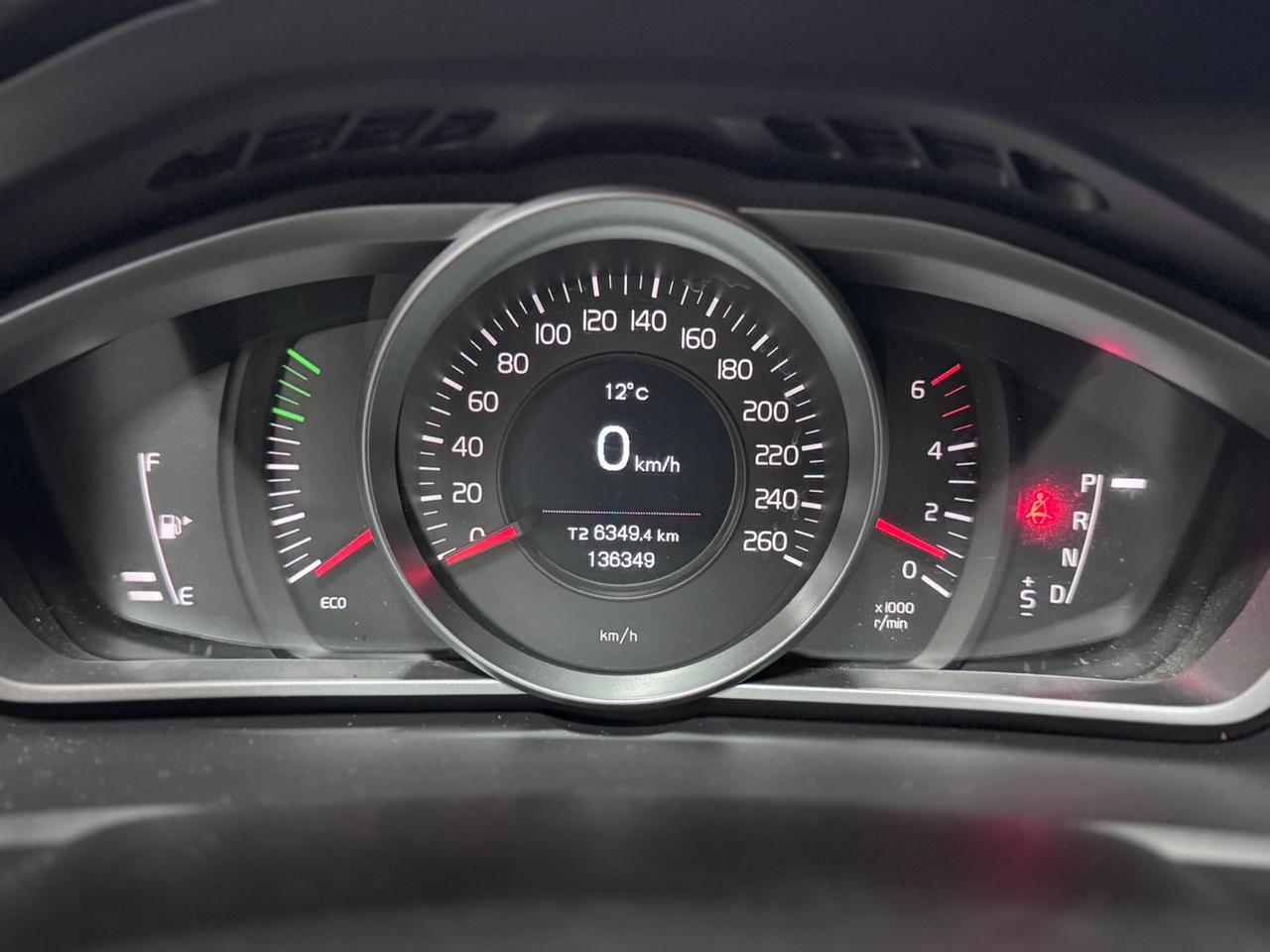 Volvo V40 Cross Country 2.0 Diesel 120cv Auto Euro6