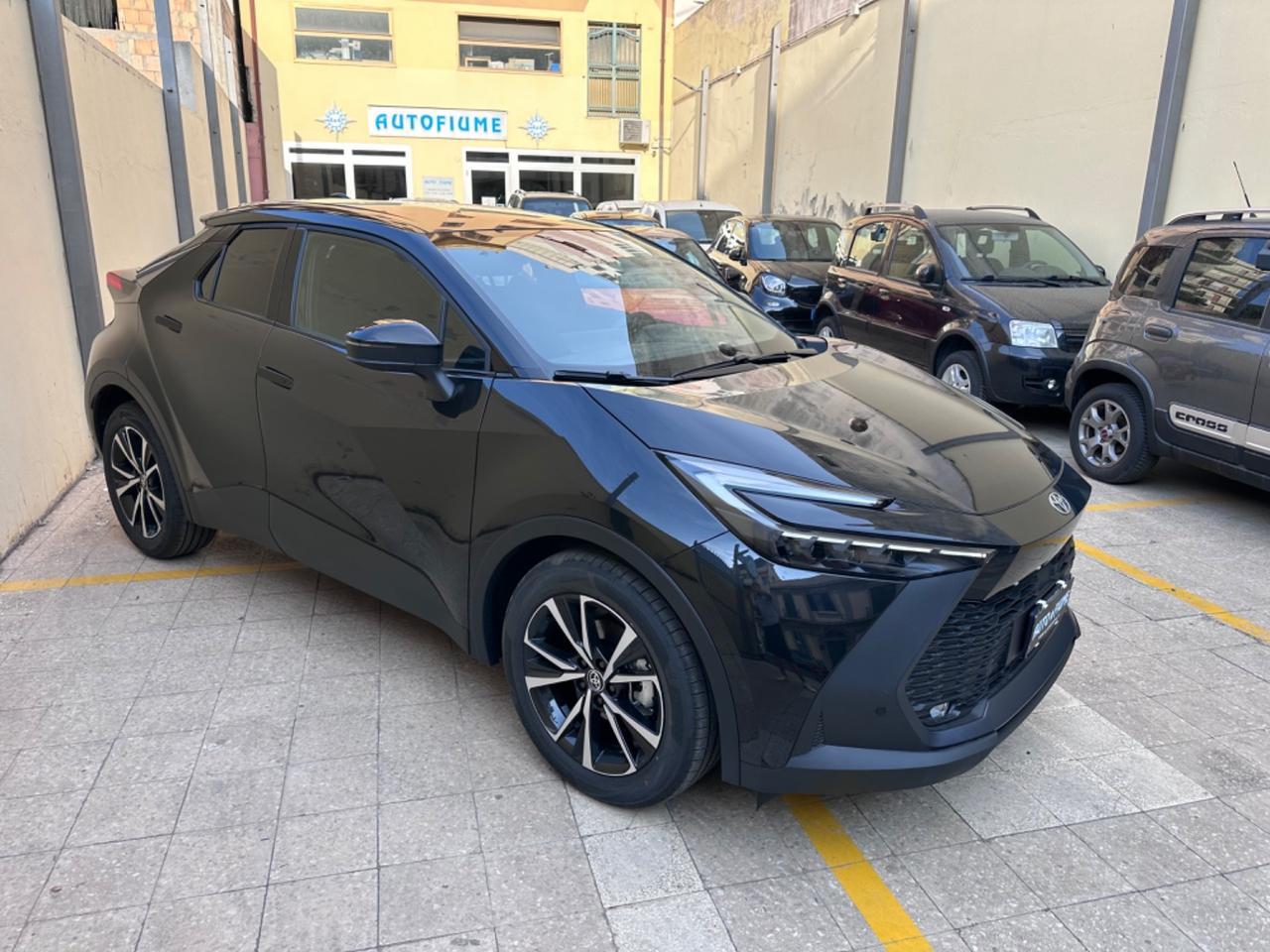 Toyota C-HR 1.8 Hybrid E-CVT