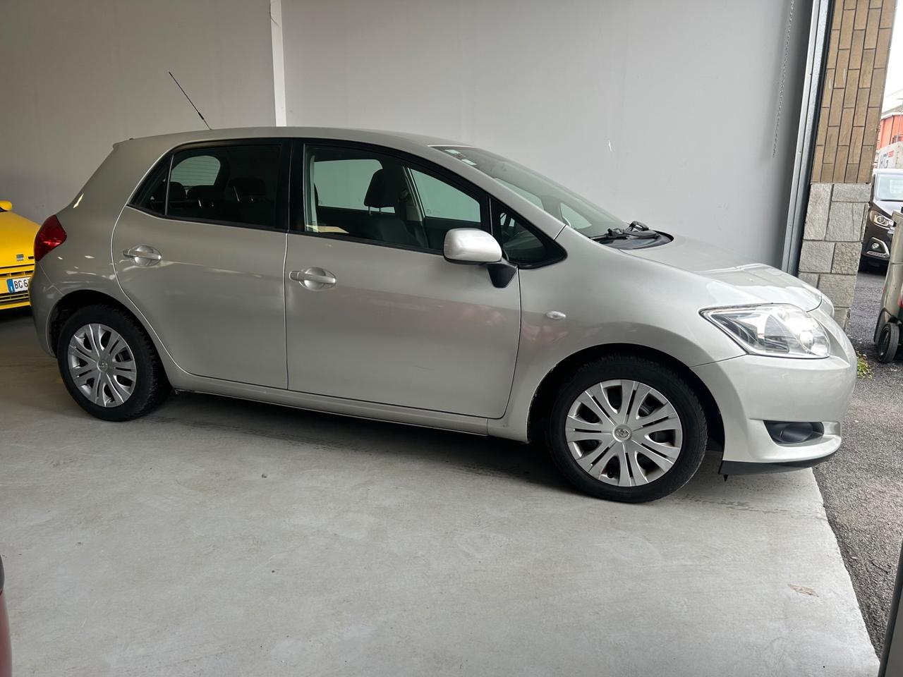 Toyota Auris 1.4 D-4D 5 porte Sol