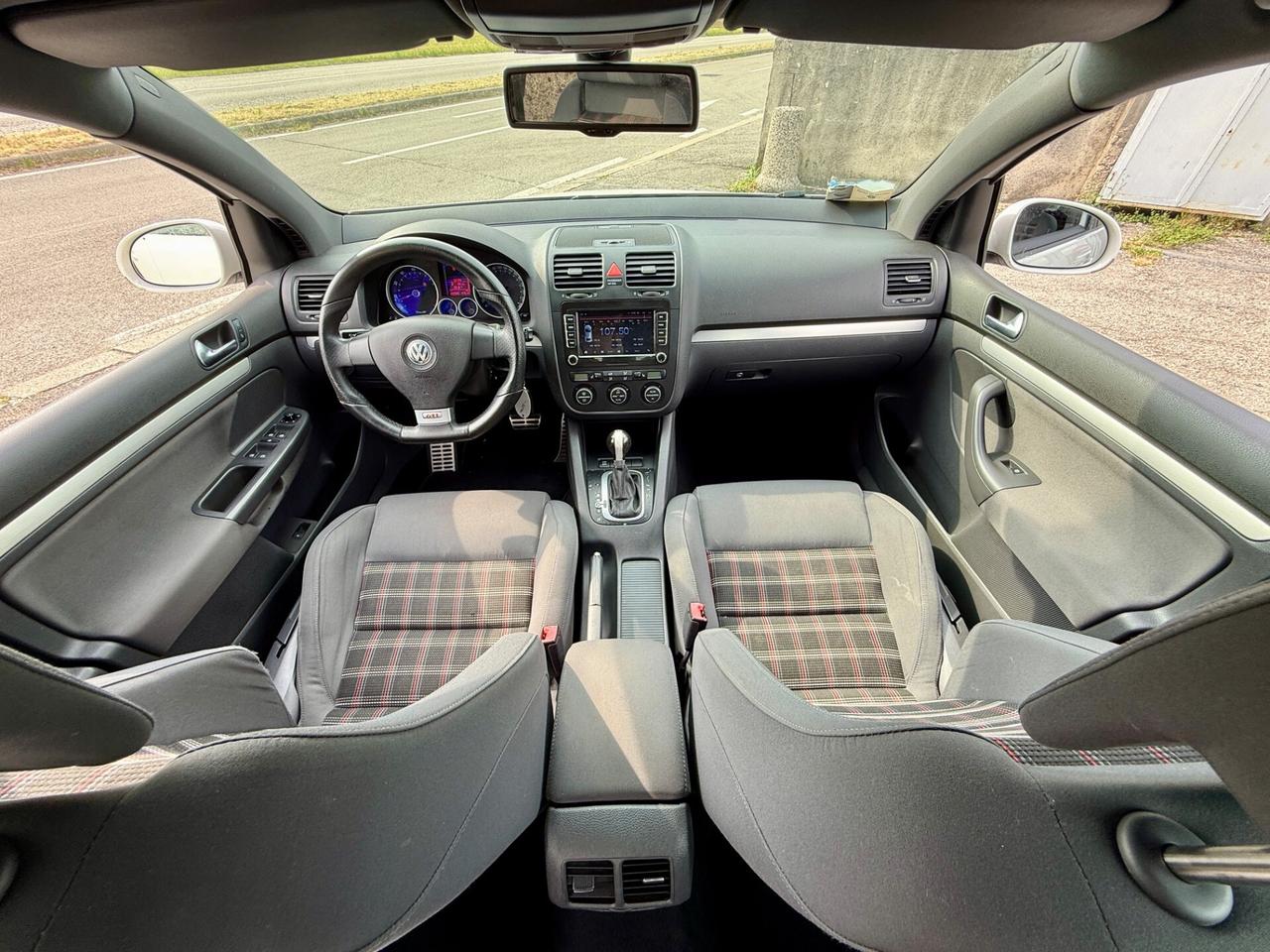 Volkswagen Golf GTI 200CV 2008 DSG