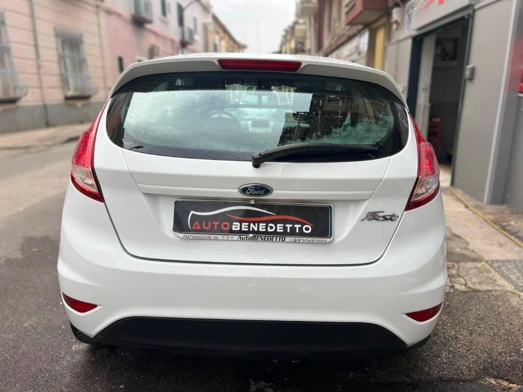 Ford Fiesta 1.5 TDCi 75CV AUTOCARRO N1