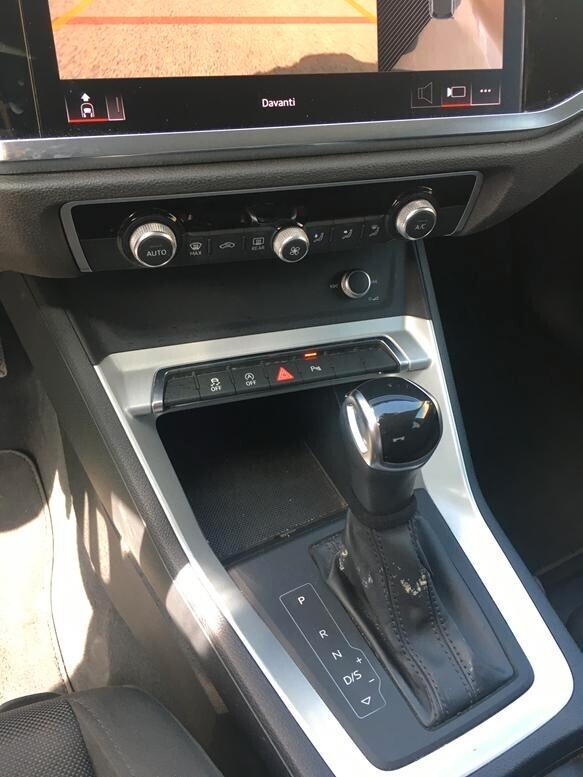 Audi Q3 TDI 110 kW S tronic Business Advanced