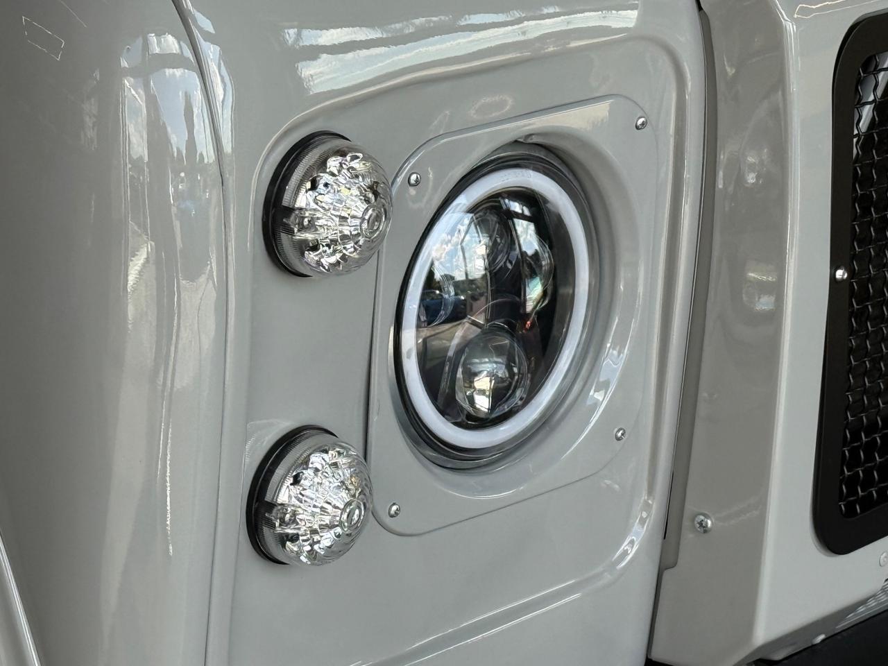 Land Rover Defender 90 2.5 td Soft Top 19J