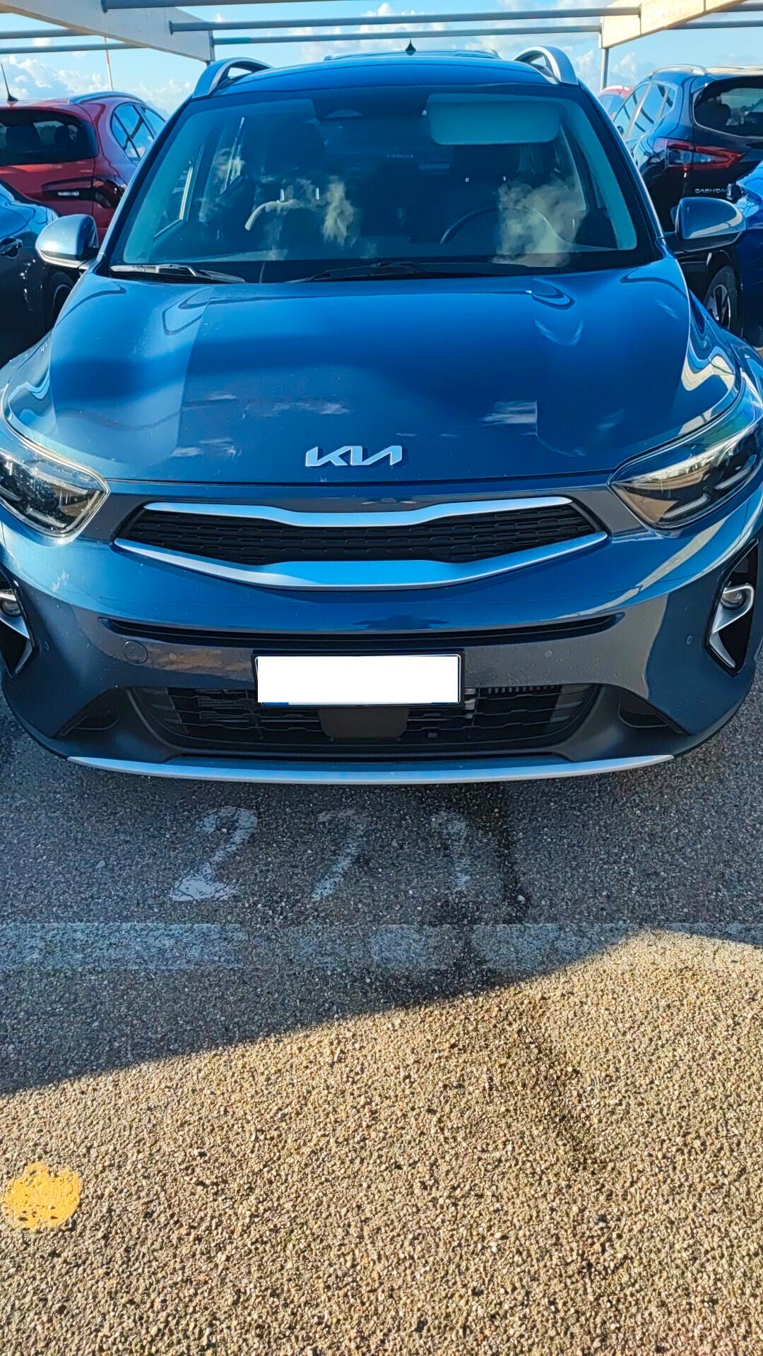 Kia Stonic 1.0 T-GDi 100 CV MHEV MT Urban