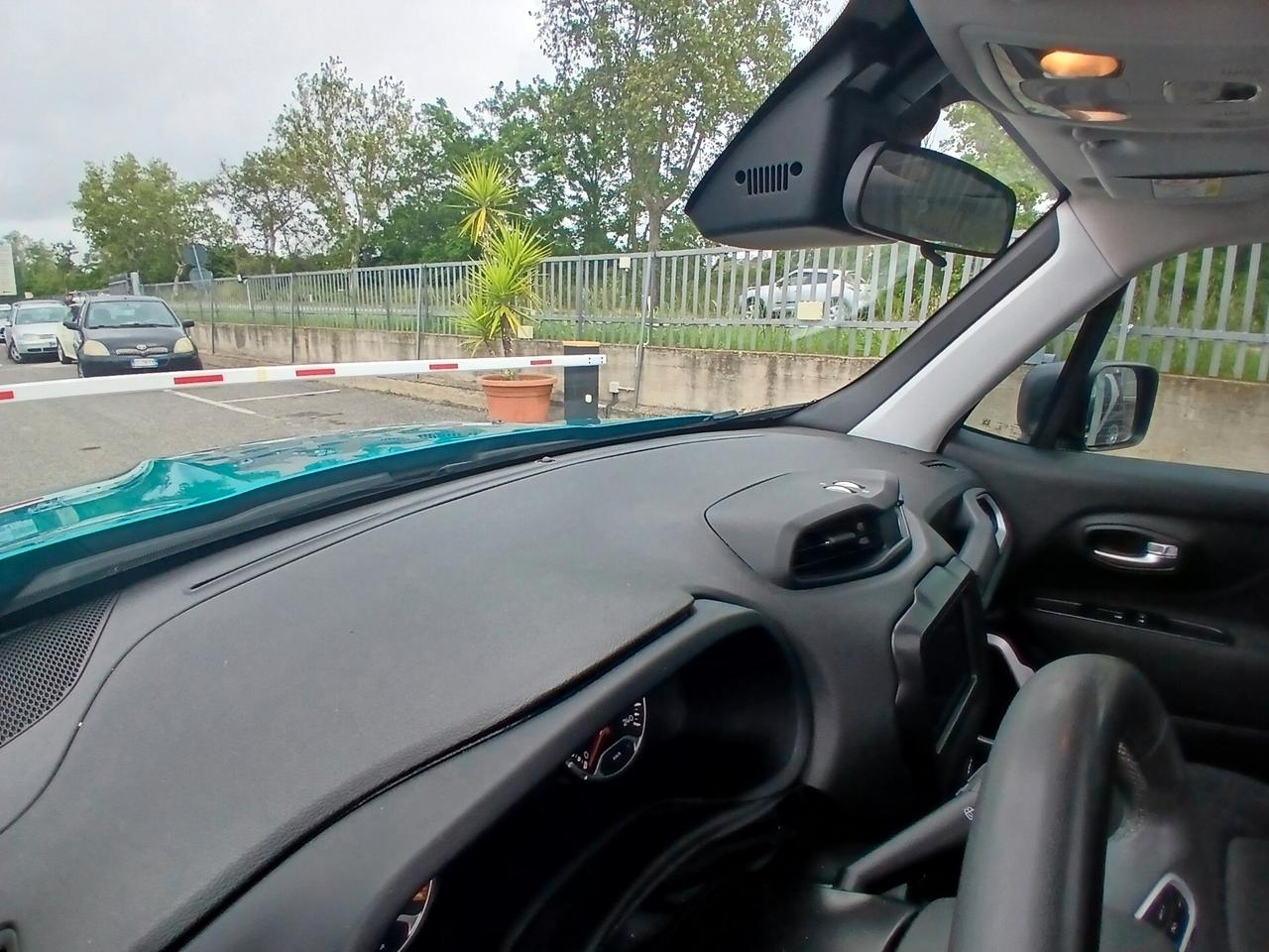 Jeep Renegade 1.6 Mjt 120CV Quiksilver Edition