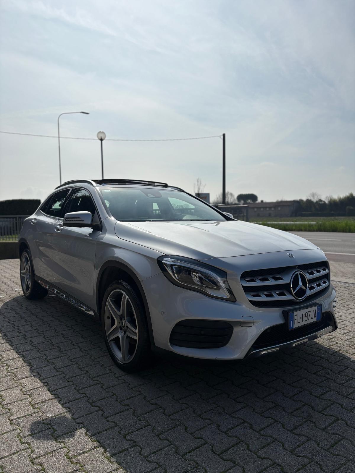 Mercedes-benz GLA 200 d Automatic Premium