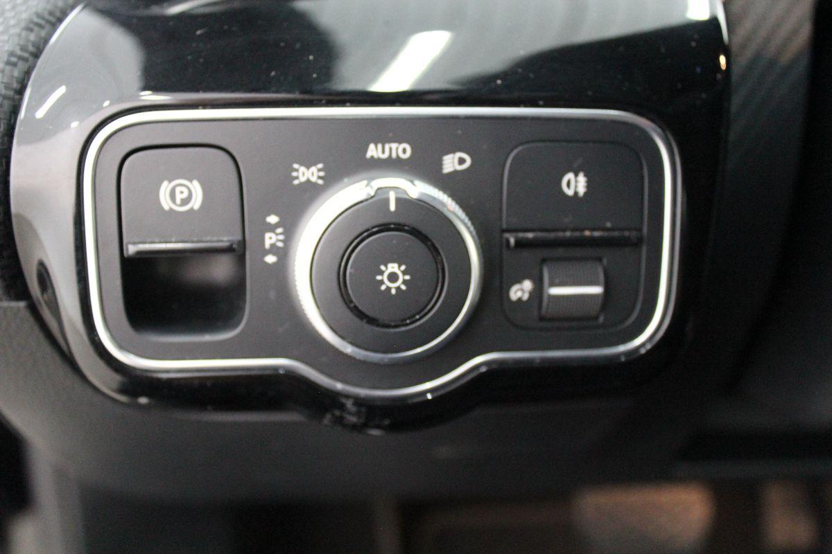 MERCEDES - Classe A - A 180 d Automatic Business