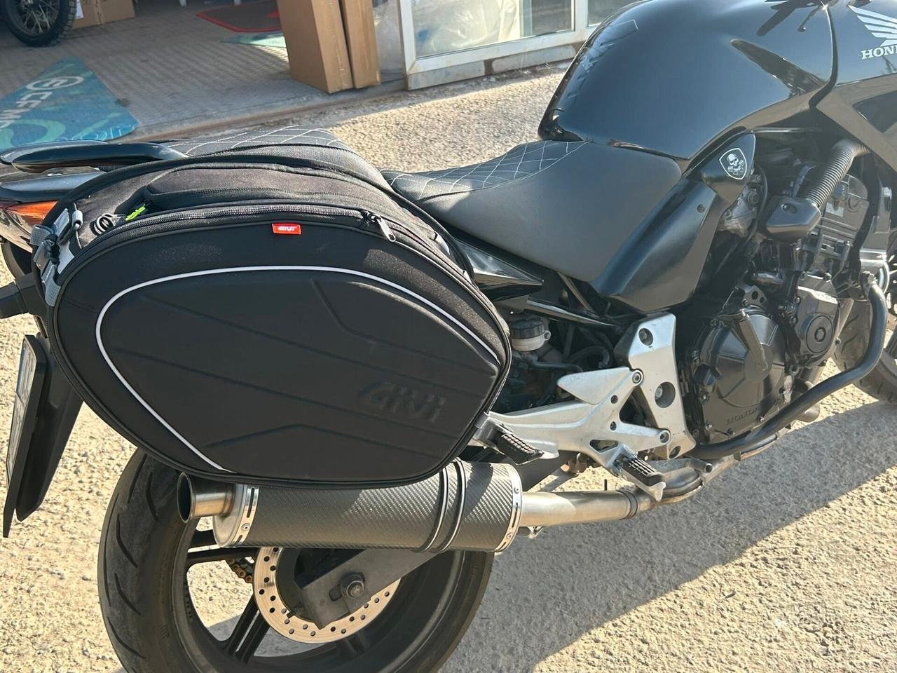 Honda CBF 600