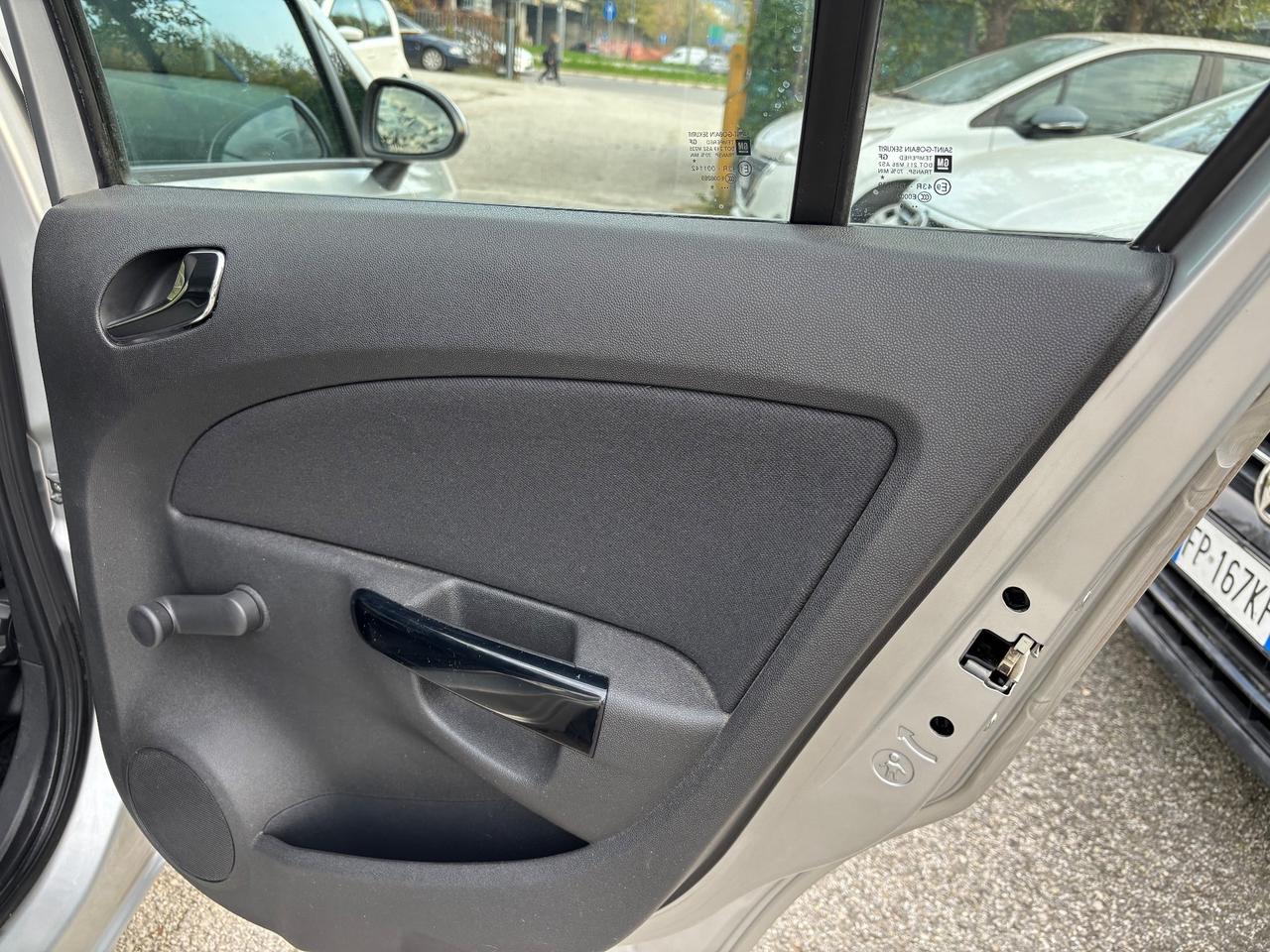 Opel Corsa 1.0 12V 5 porte Enjoy OK Neopatentati