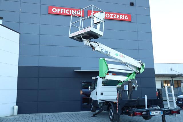 RENAULT Master Iveco Daily 35S14 PIATTAFORMA AEREA, CESTELLO