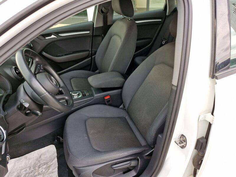 Audi A3 III 2016 Sportback Sportback 30 1.6 tdi Business 116cv my19