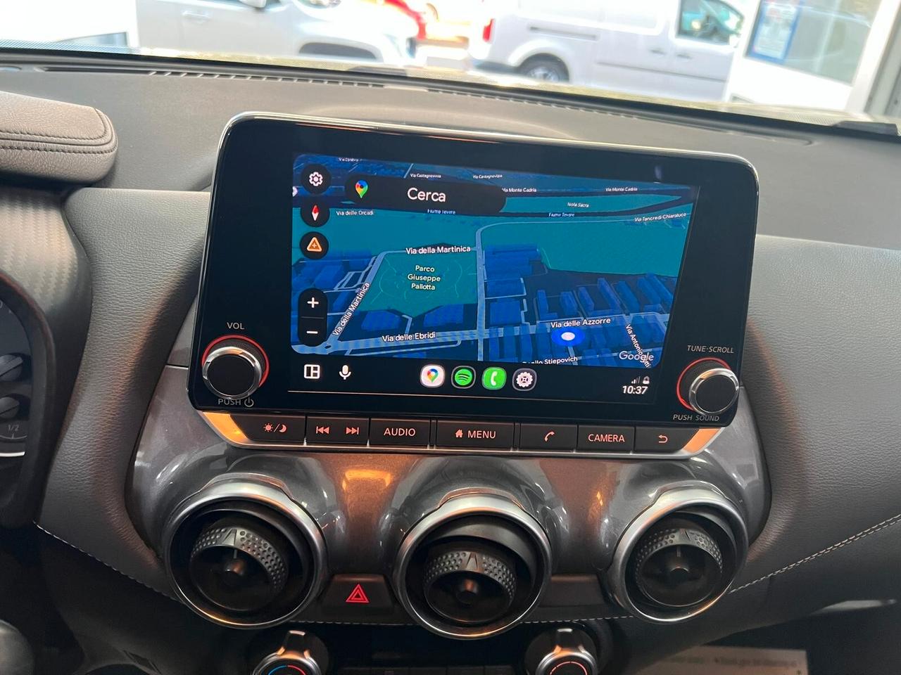 Nissan Juke 1.0 DIG-T 114 CV Tekna