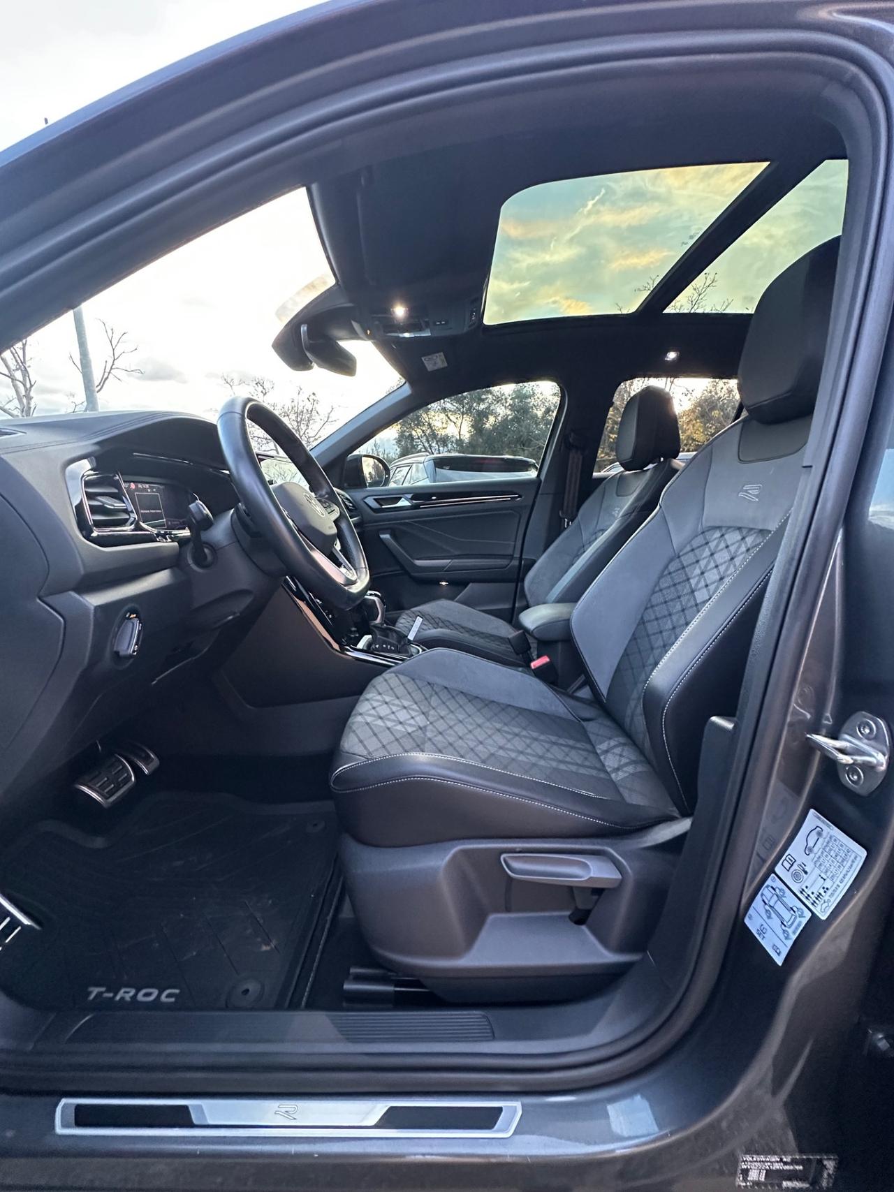 Volkswagen T-Roc 2.0 TDI SCR 150 CV DSG R-Line