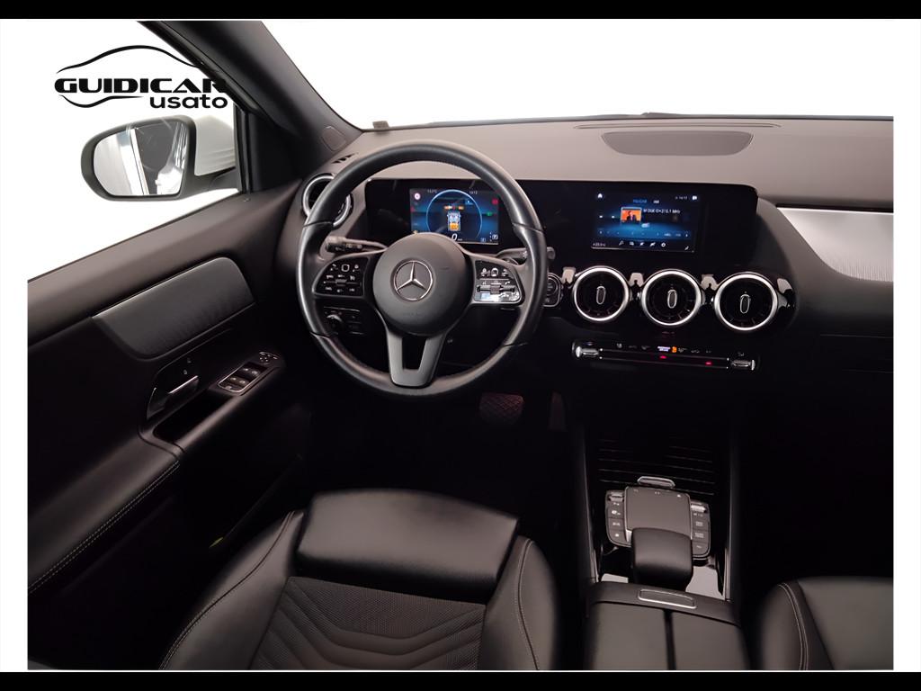 Mercedes-Benz GLA-H247 2020 - GLA 180 d Sport auto