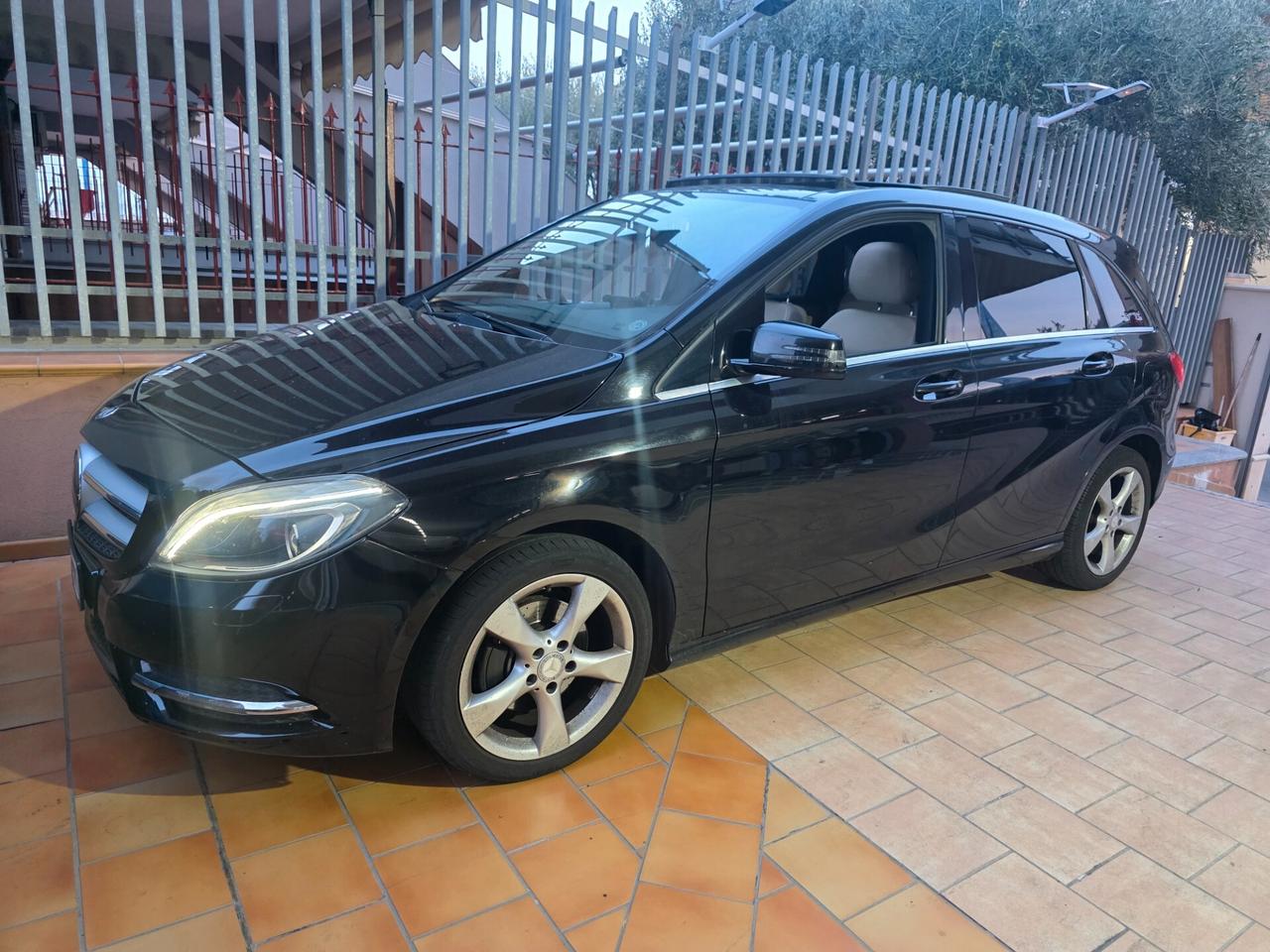 Mercedes-benz A 180 180cdi TETTO NAVI PELLE