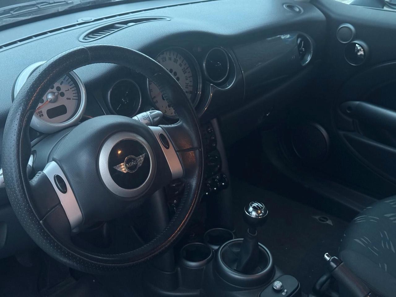 Mini 1.6 16V One de luxe