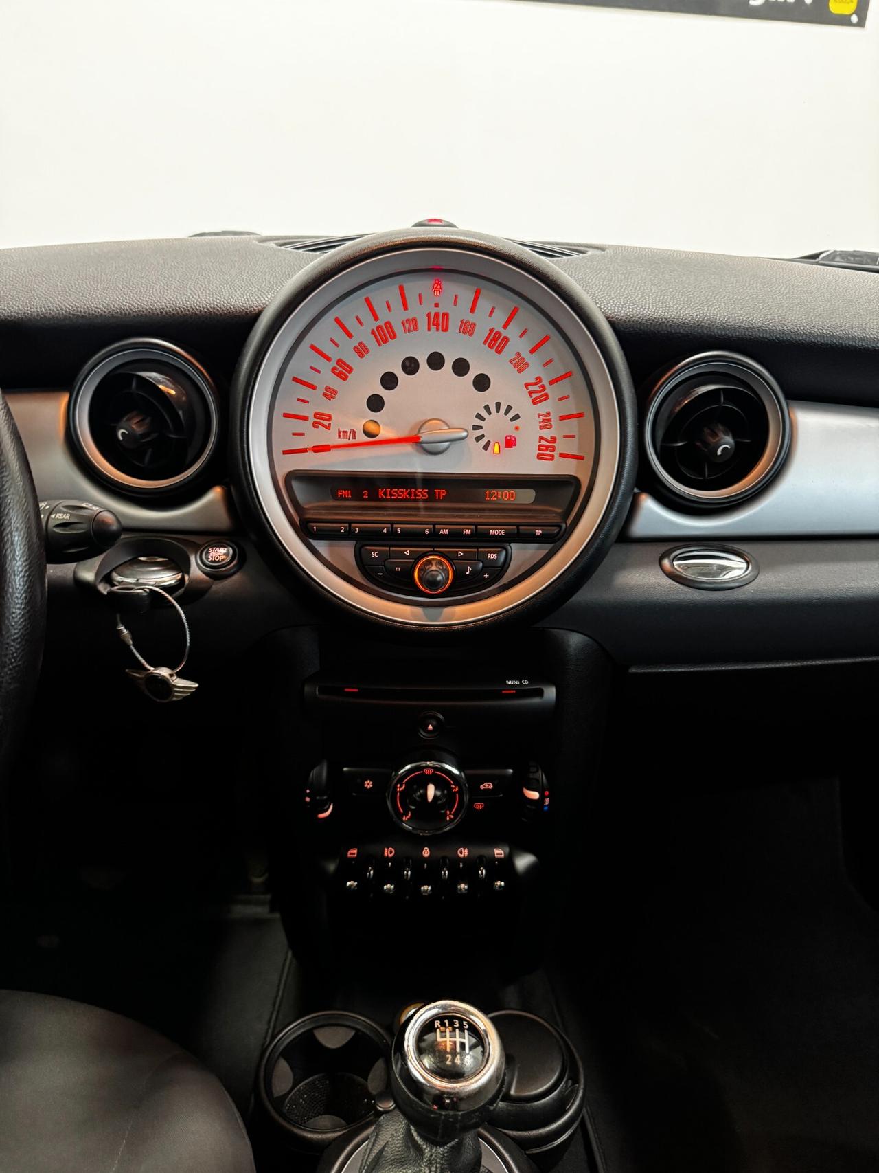 Mini 1.6 16V One (55kW)