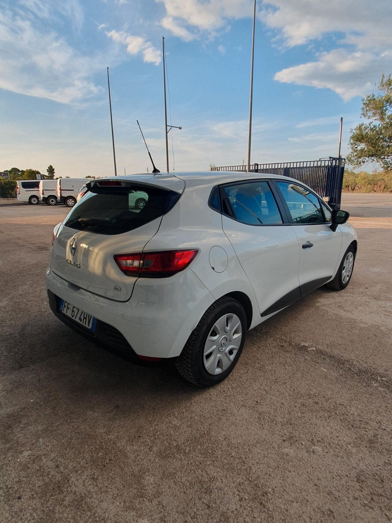 Renault Clio dCi 8V 90CV 5 porte - USATO