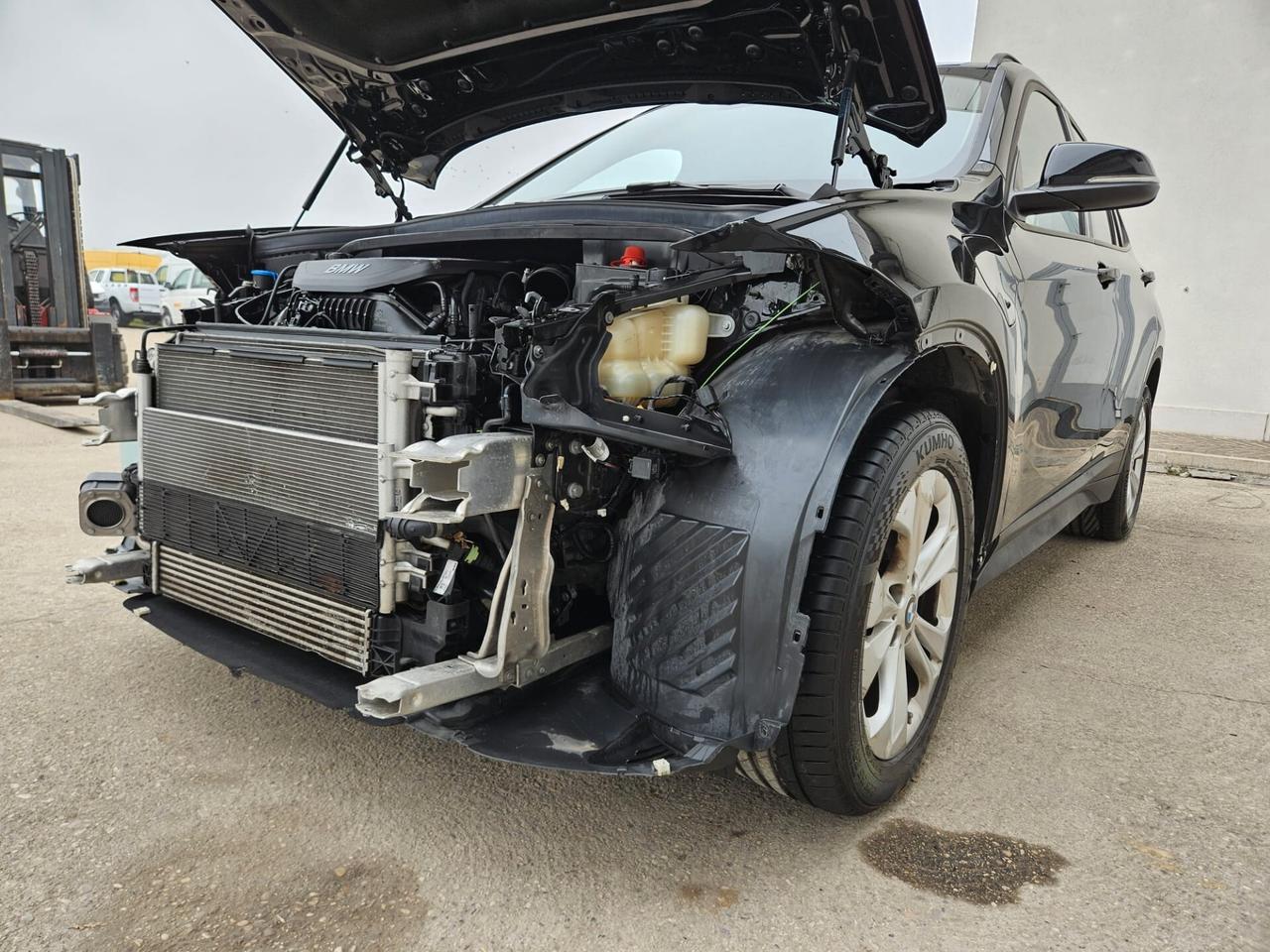 BMW X1 xdrive25e Business Advantage START - INCIDENTATA