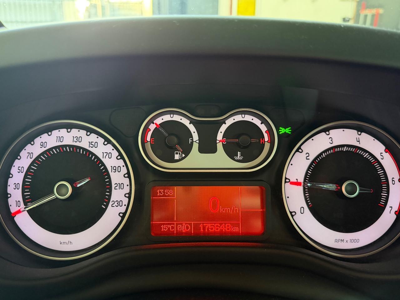 Fiat 500L Living 1.6 Multijet 105 CV Lounge 7 POSTI