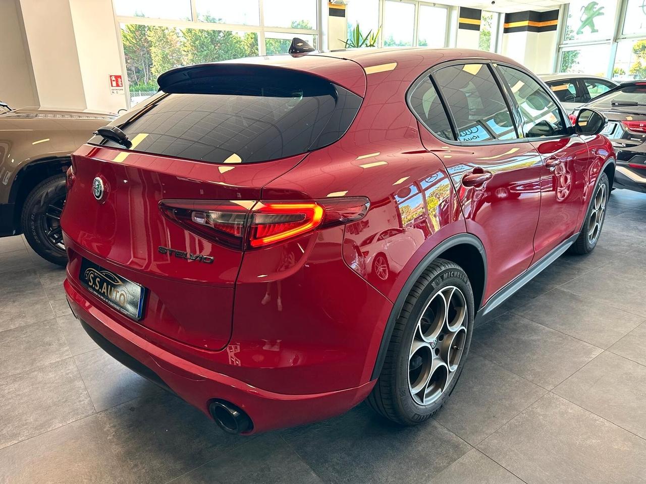 Alfa Romeo Stelvio 2.2 Turbodiesel 190 CV AT8 Q4 Sprint