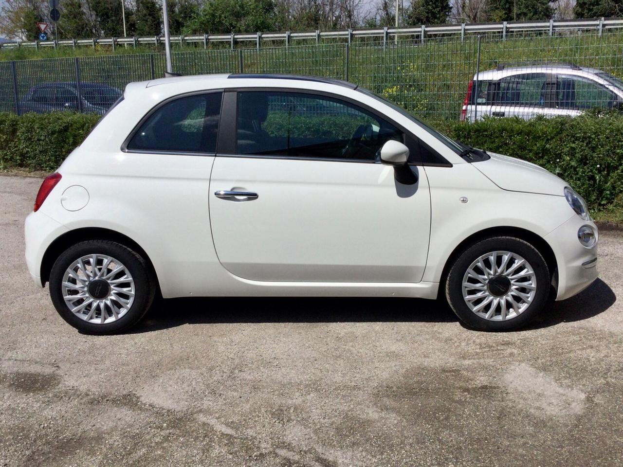 Fiat 500 1.0 Hybrid Dolcevita