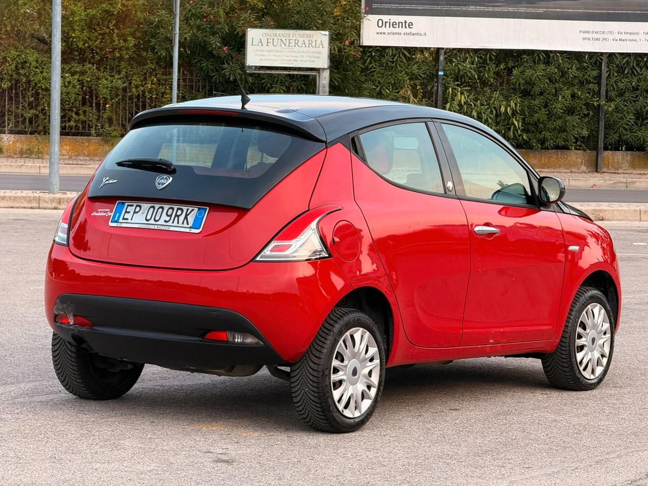 Lancia Ypsilon Garanzia 12 Mesi
