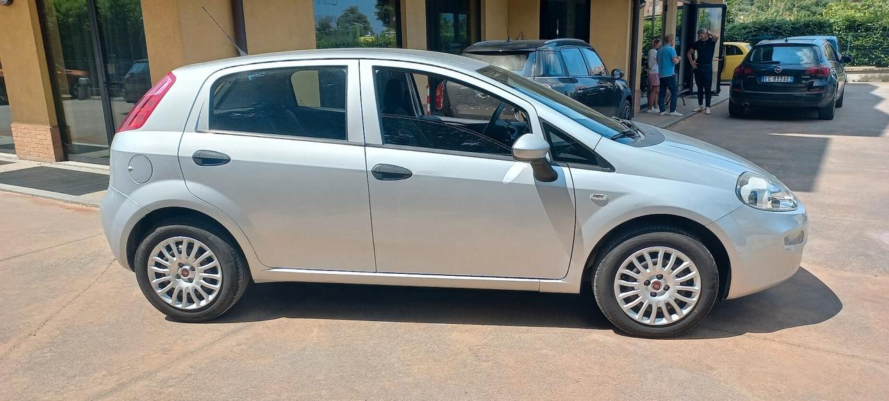 Fiat Punto 1.2 8V 5 porte Street