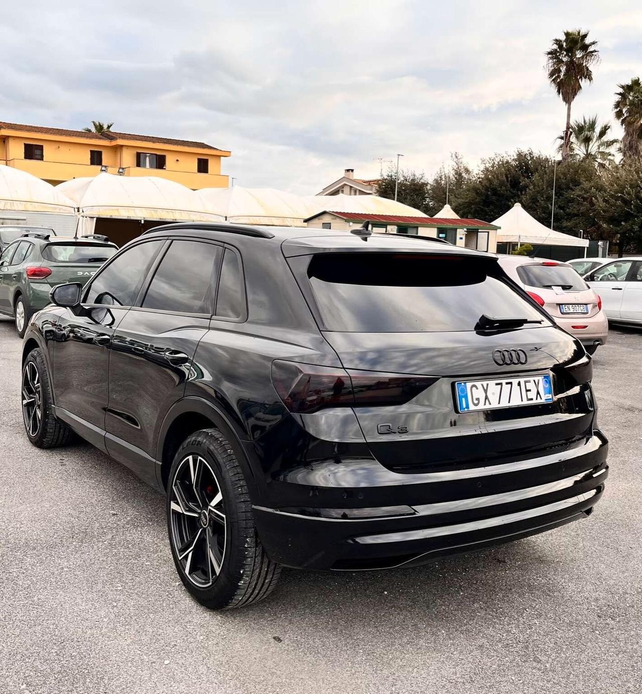 Audi Q3 35 TDI S tronic Business