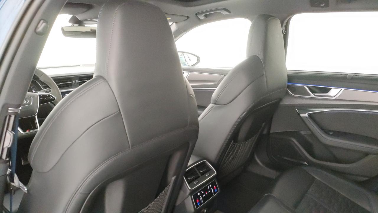 AUDI RS6 Avant 4.0 mhev performance quattro tiptronic