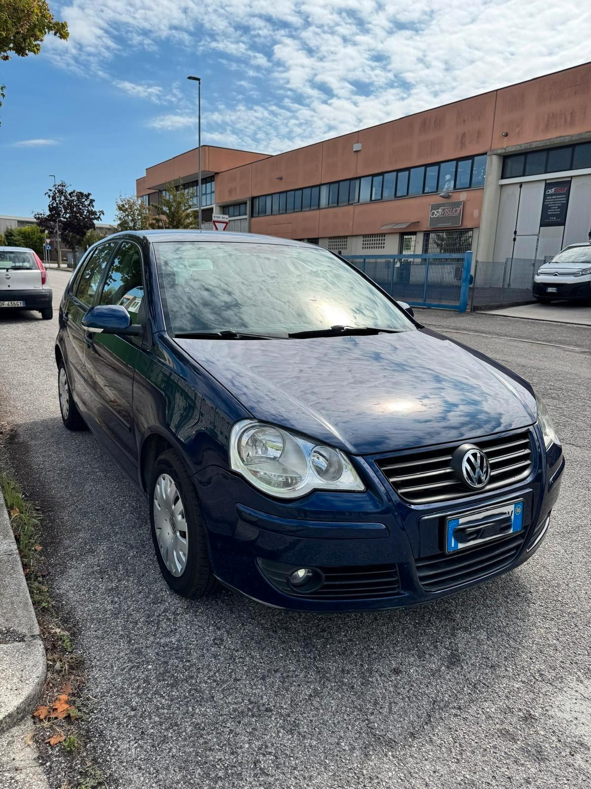 Volkswagen Polo 1.2 5p. Trendline