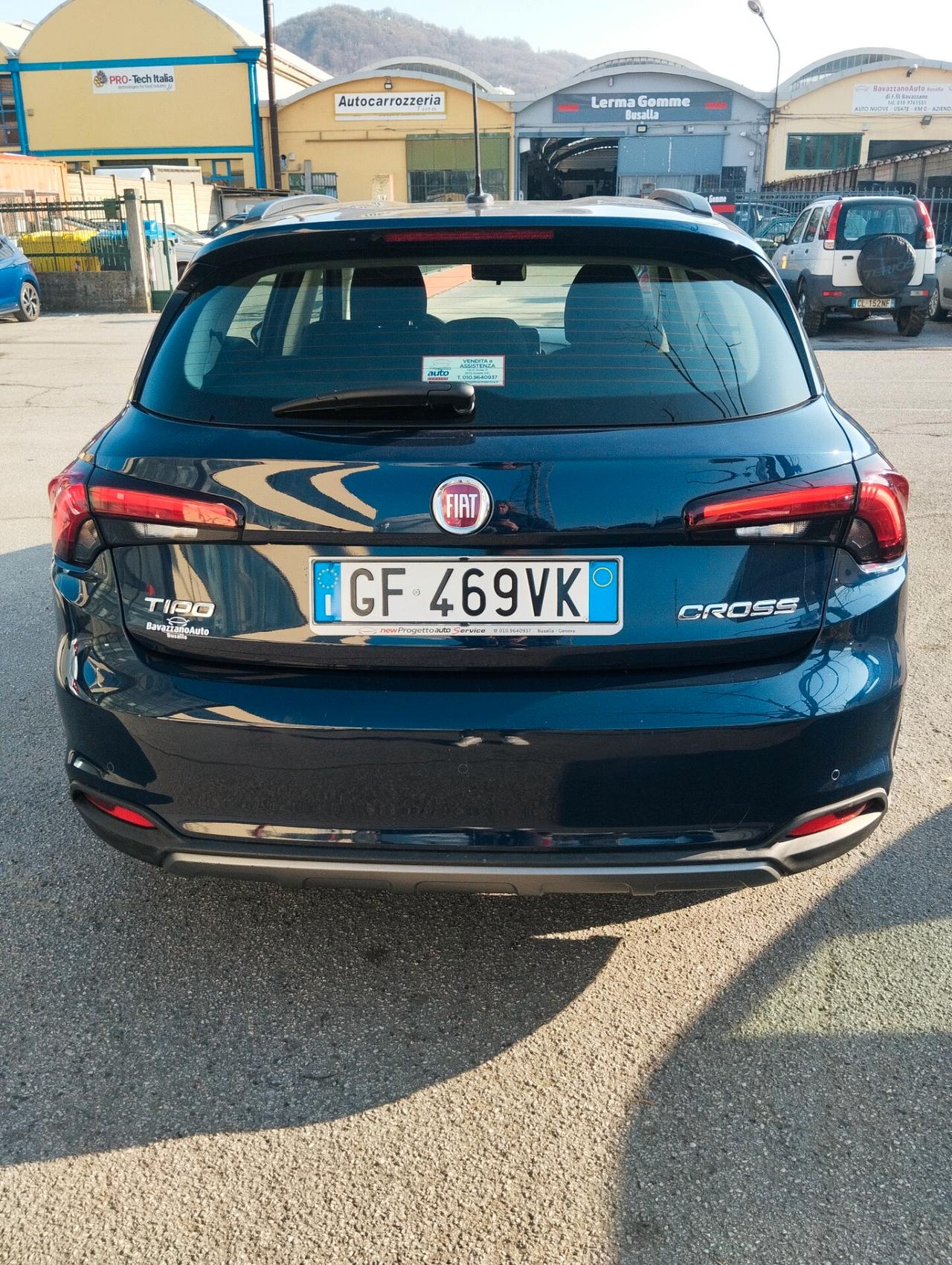 Fiat Tipo 1.0 5 porte Cross