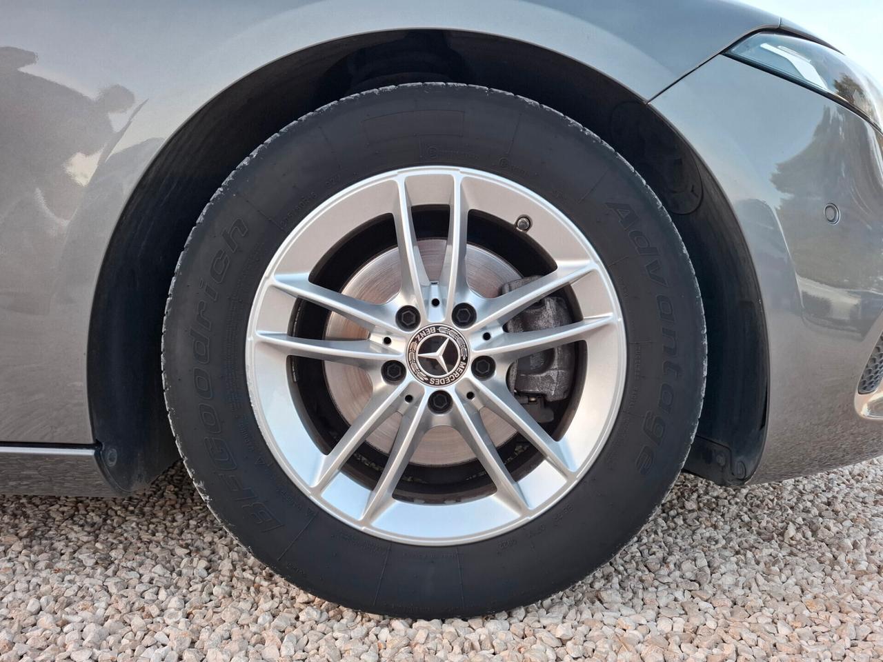 Mercedes A 180 d Auto.*LED*CAMERA*RADAR